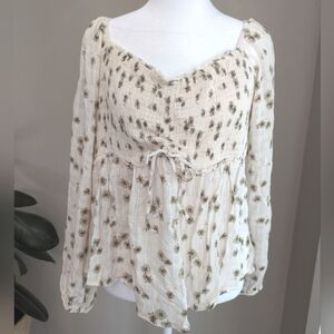 A Beautiful Soul X Peasant Long sleeve Top Smocked Bust Large